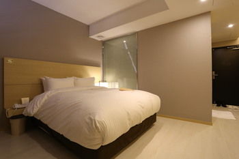 Top Cloud Hotel Suwon 3*