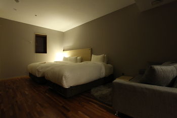 Top Cloud Hotel Suwon 3*