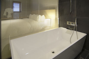 Top Cloud Hotel Suwon 3*