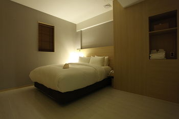 Top Cloud Hotel Suwon 3*
