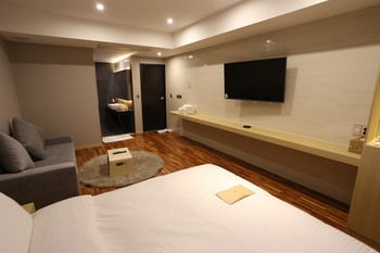Top Cloud Hotel Suwon 3*