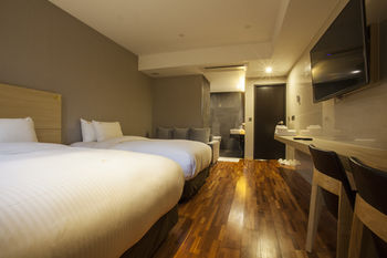 Top Cloud Hotel Suwon 3*