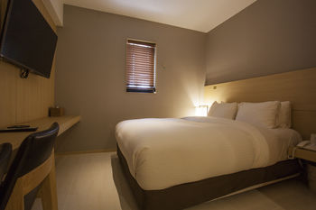 Top Cloud Hotel Suwon 3*