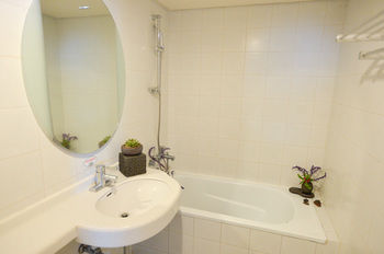 Daedong Hotel 2*