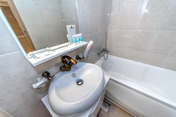 Bk Hotel Jeju 3*