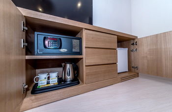 Bk Hotel Jeju 3*