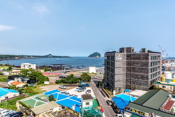 Bk Hotel Jeju 3*