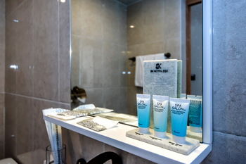 Bk Hotel Jeju 3*