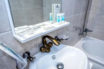 Bk Hotel Jeju 3*