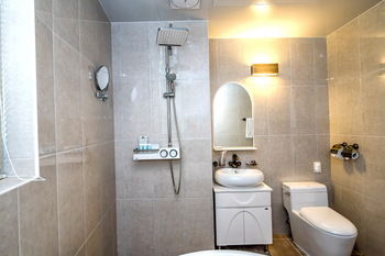 Bk Hotel Jeju 3*