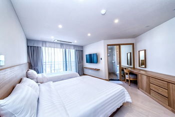 Bk Hotel Jeju 3*