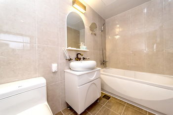 Bk Hotel Jeju 3*