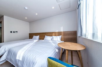Bk Hotel Jeju 3*