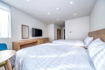 Bk Hotel Jeju 3*