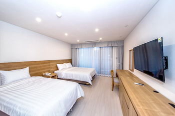 Bk Hotel Jeju 3*