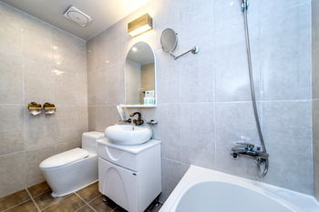 Bk Hotel Jeju 3*