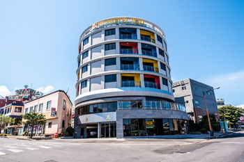 Bk Hotel Jeju 3*