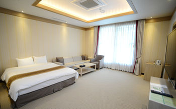 U Castle Hotel 4*