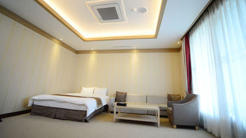 U Castle Hotel 4*