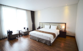 U Castle Hotel 4*