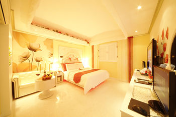 Ivy Hotel 2*
