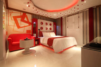 Ivy Hotel 2*