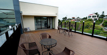 Seastay Hotel & Spa 2*