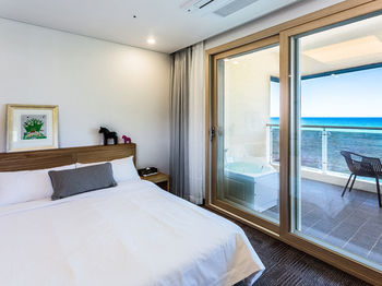 Seastay Hotel & Spa 2*