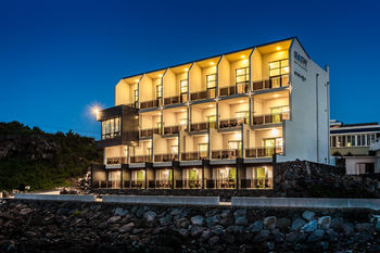 Seastay Hotel & Spa 2*