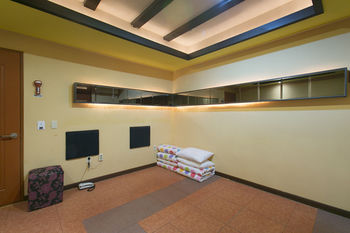 Tomonoya Ryokan 3*