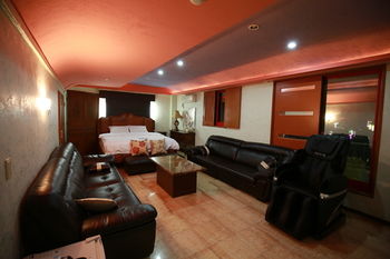 Tomonoya Ryokan 3*