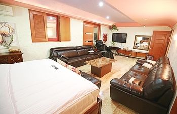 Tomonoya Ryokan 3*