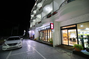 Tomonoya Ryokan 3*