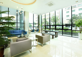 Hotel The One 4*