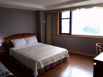 Sungsanpo Sky Hotel 2*