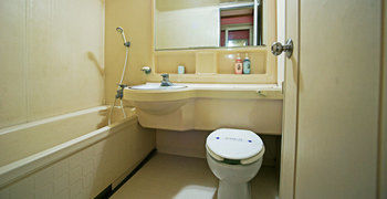 Emerald Hotel 3*
