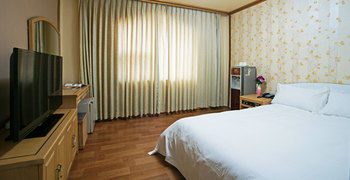 Emerald Hotel 3*