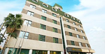 Emerald Hotel 3*