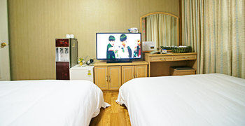 Emerald Hotel 3*