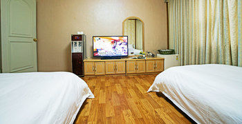 Emerald Hotel 3*