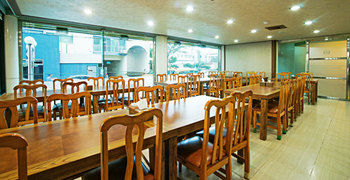 Emerald Hotel 3*
