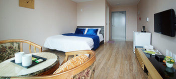 Stone and Wind Resort 2*