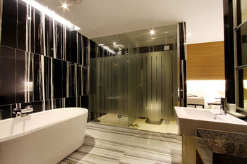 Royal Prime Hotel 3*