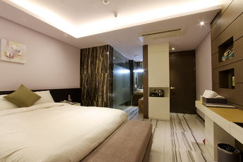 Royal Prime Hotel 3*