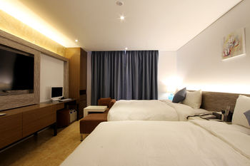 Royal Prime Hotel 3*