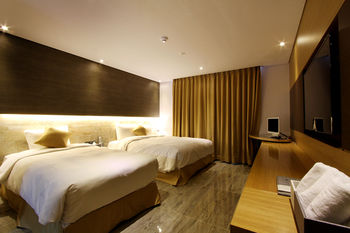 Royal Prime Hotel 3*