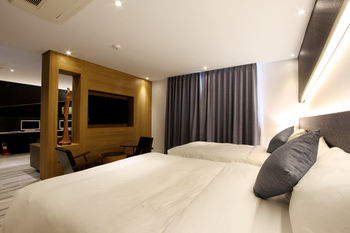 Royal Prime Hotel 3*