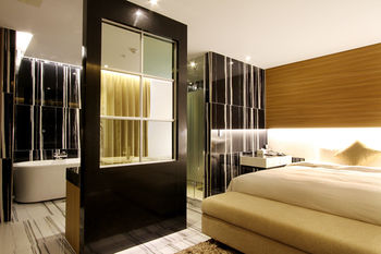Royal Prime Hotel 3*