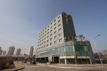 Royal Prime Hotel 3*