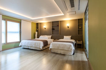 Dome Hotel Geoje 3*